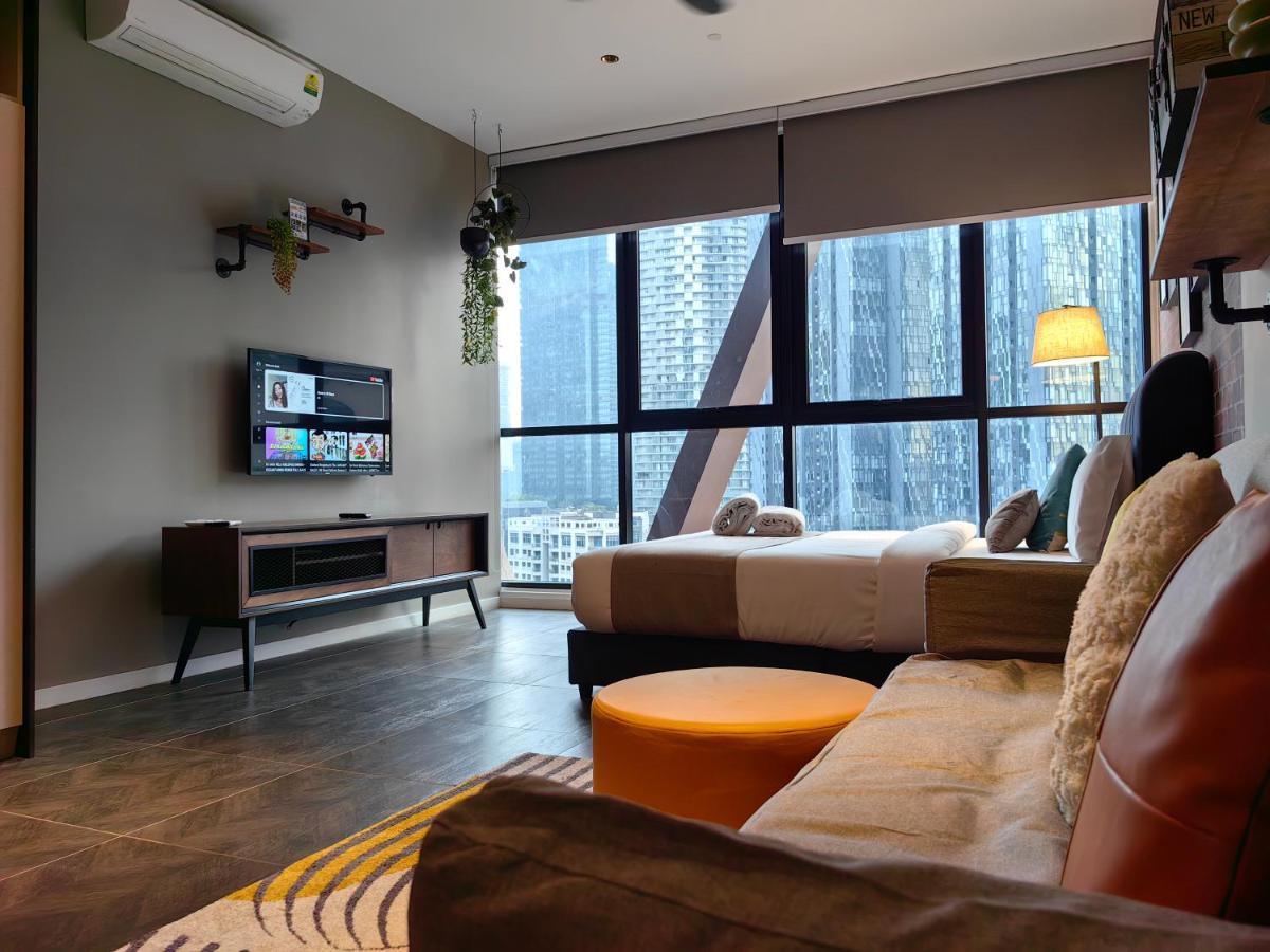 Scarletz Suites Klcc By De Harlequins Guesthouse — Photos 1